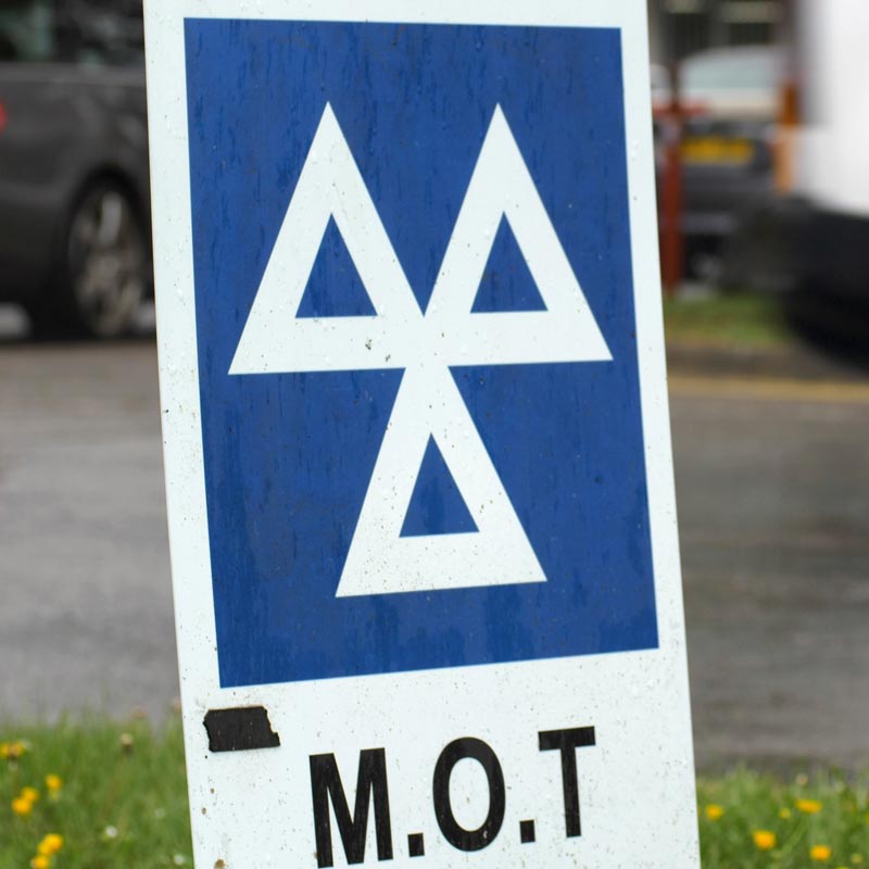 UK Official MOT 3 Triangles Sign